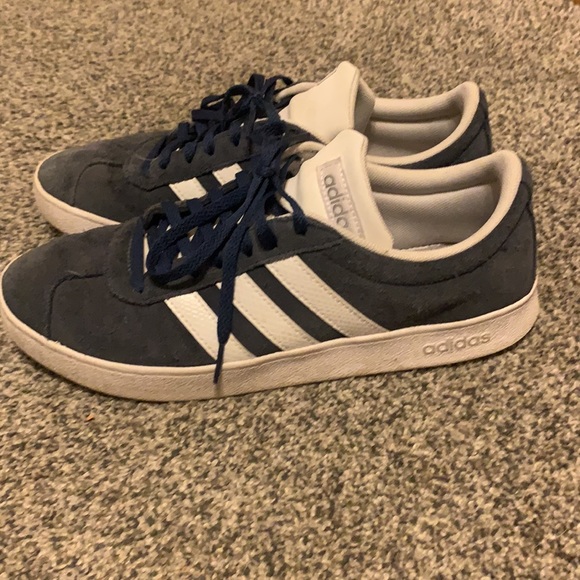 adidas suede skate shoes - Picture 2 of 5